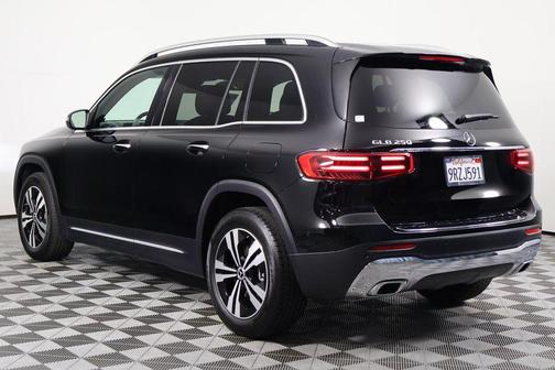 2025 Mercedes-Benz GLB 250 Base