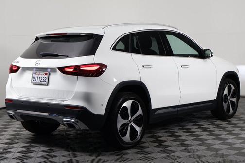 2026 Mercedes-Benz GLA 250 4MATIC