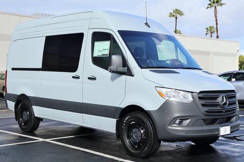 2026 Mercedes-Benz Sprinter 2500 Standard Roof