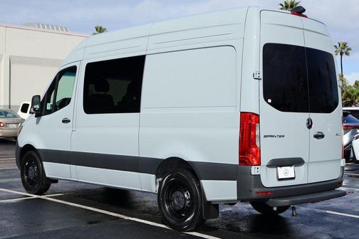 2026 Mercedes-Benz Sprinter 2500 Standard Roof