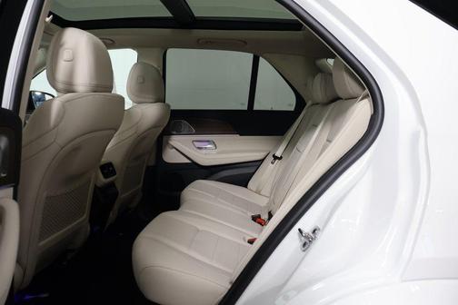 Polar White 2026 Mercedes-Benz GLE 450 4MATIC