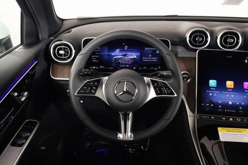 Polar White 2026 Mercedes-Benz GLC 300 Base