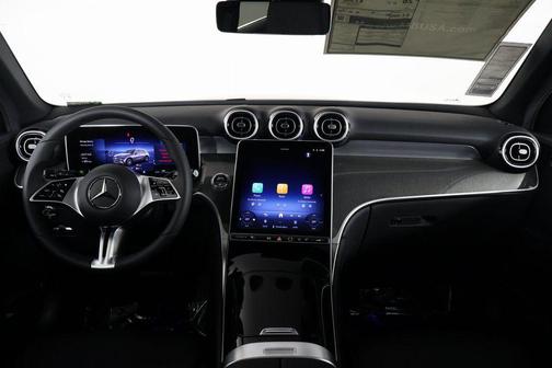 2026 Mercedes-Benz GLC 300 4MATIC