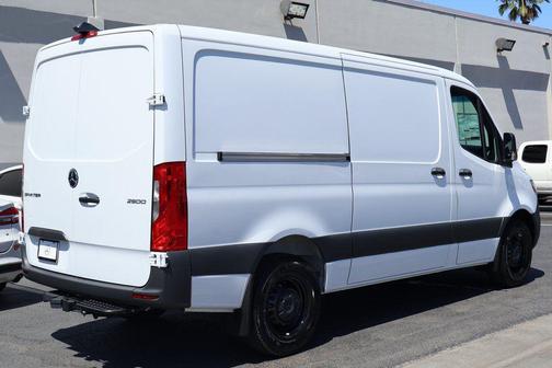 2025 Mercedes-Benz Sprinter 2500 Standard Roof