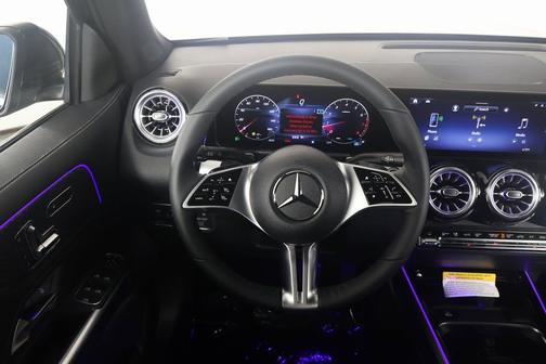 2025 Mercedes-Benz GLB 250 4MATIC