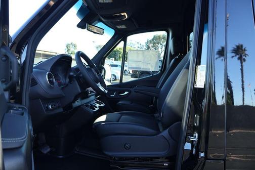 2026 Mercedes-Benz Sprinter 2500 High Roof