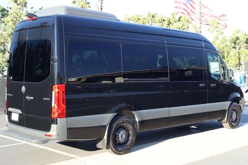 2026 Mercedes-Benz Sprinter 2500 High Roof