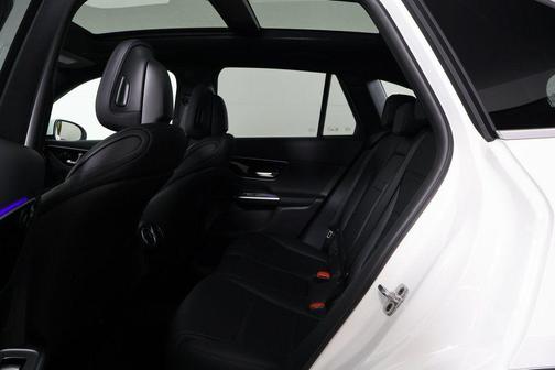 Polar White 2026 Mercedes-Benz GLC 300 Base