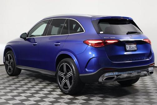 Starling Blue Metallic 2023 Mercedes-Benz GLC 300 Base