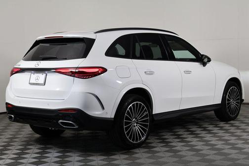 2026 Mercedes-Benz GLC 300 Base