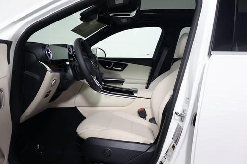 Polar White 2026 Mercedes-Benz GLC 300 4MATIC