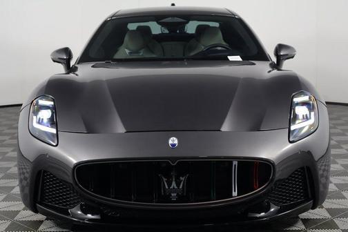 Grigio Maratea Metallic 2024 Maserati GranTurismo Modena