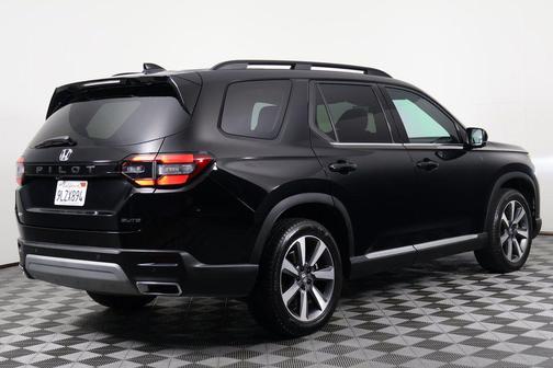 2024 Honda Pilot Elite