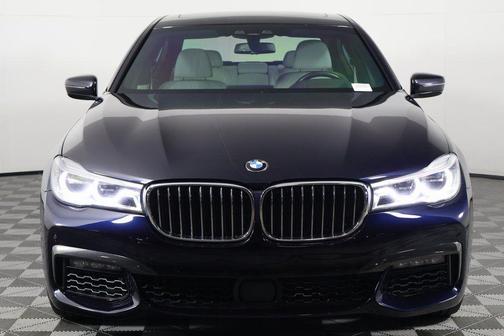 2019 BMW 750 i xDrive