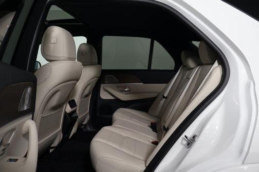 Polar White 2026 Mercedes-Benz GLE 580 4MATIC