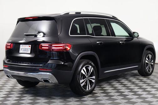 2025 Mercedes-Benz GLB 250 4MATIC