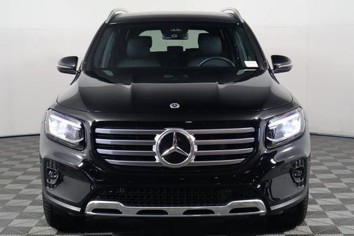2025 Mercedes-Benz GLB 250 4MATIC