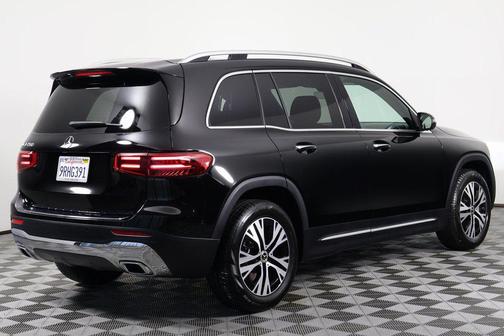 2025 Mercedes-Benz GLB 250 Base