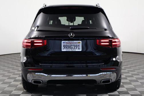 2025 Mercedes-Benz GLB 250 Base