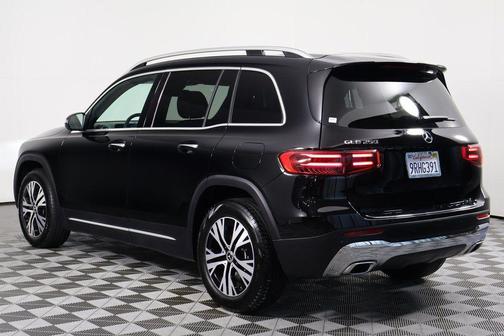 2025 Mercedes-Benz GLB 250 Base
