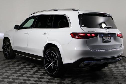 2025 Mercedes-Benz GLS 580 4MATIC