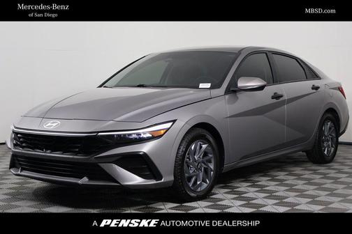Fluid Metal 2024 Hyundai ELANTRA HEV Blue