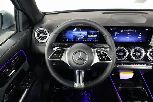 2026 Mercedes-Benz GLB 250 Base