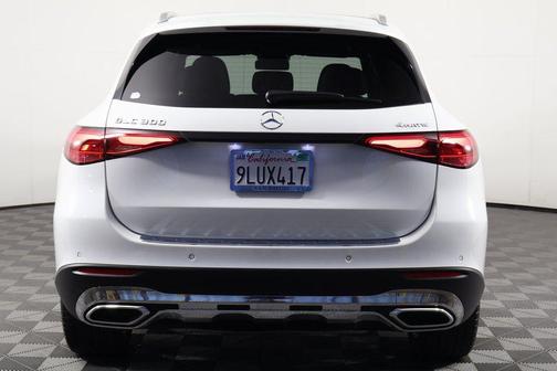 MANUFAKTUR Moonlight White Metallic 2024 Mercedes-Benz GLC 300 4MATIC