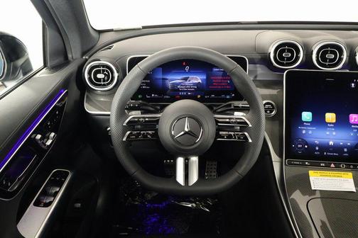 2026 Mercedes-Benz GLC 300 Base