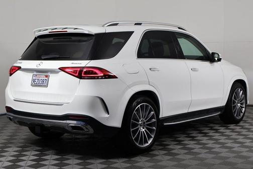 White 2023 Mercedes-Benz GLE 450 4MATIC