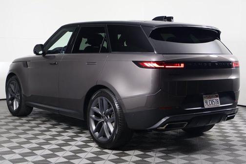 2024 Land Rover Range Rover Sport SE