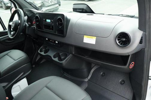 2026 Mercedes-Benz Sprinter 2500 Standard Roof