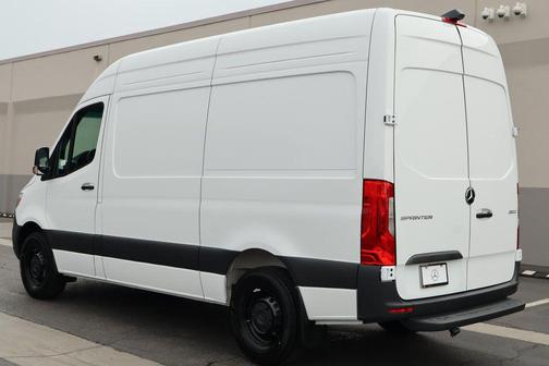 2026 Mercedes-Benz Sprinter 2500 Standard Roof