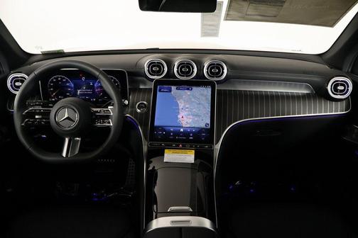 2026 Mercedes-Benz GLC 300 Base