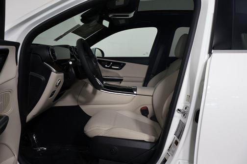 2026 Mercedes-Benz GLC 300 Base