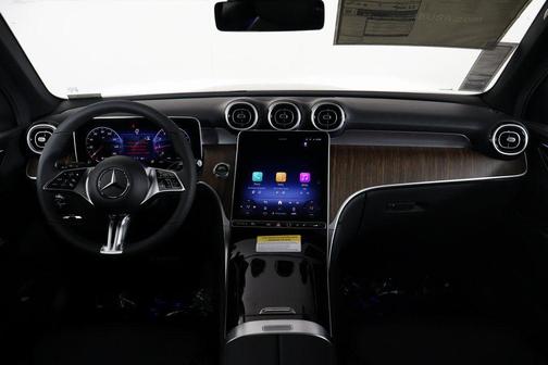 2026 Mercedes-Benz GLC 300 Base