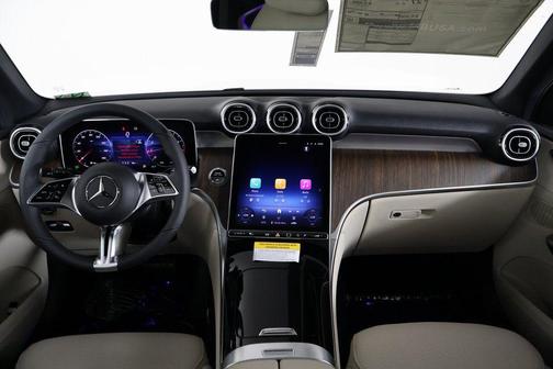 2026 Mercedes-Benz GLC 300 Base