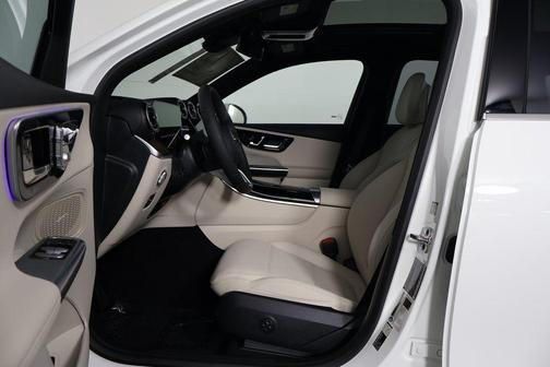 2026 Mercedes-Benz GLC 300 Base