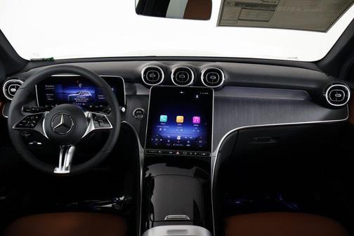 2026 Mercedes-Benz GLC 300 Base