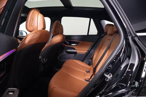 2026 Mercedes-Benz GLC 300 Base