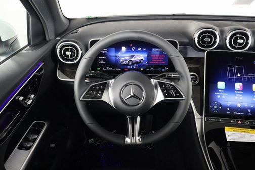 2026 Mercedes-Benz GLC 300 4MATIC