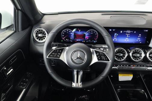 2026 Mercedes-Benz GLB 250 4MATIC