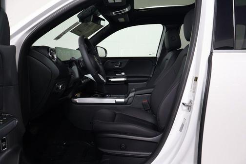 2026 Mercedes-Benz GLB 250 4MATIC