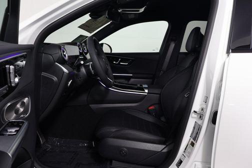 2026 Mercedes-Benz GLC 300 Base