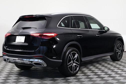 2026 Mercedes-Benz GLC 350e Base