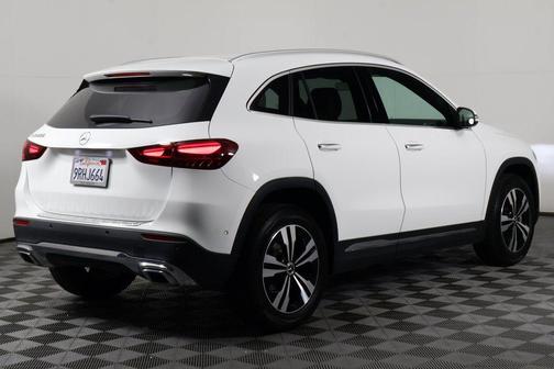 2025 Mercedes-Benz GLA 250 4MATIC