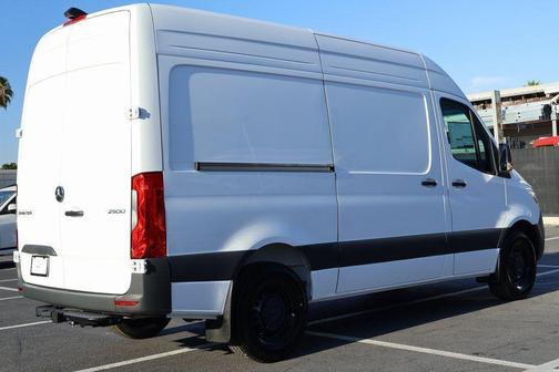 Arctic White 2025 Mercedes-Benz Sprinter 2500 Standard Roof