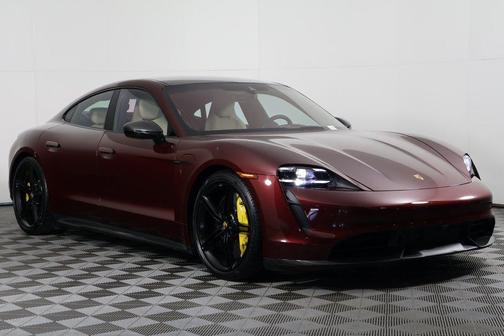 2021 Porsche Taycan Turbo