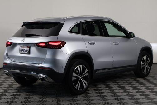 2025 Mercedes-Benz GLA 250 4MATIC