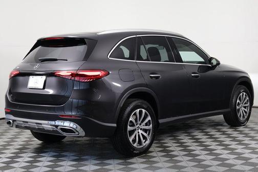 2026 Mercedes-Benz GLC 300 Base